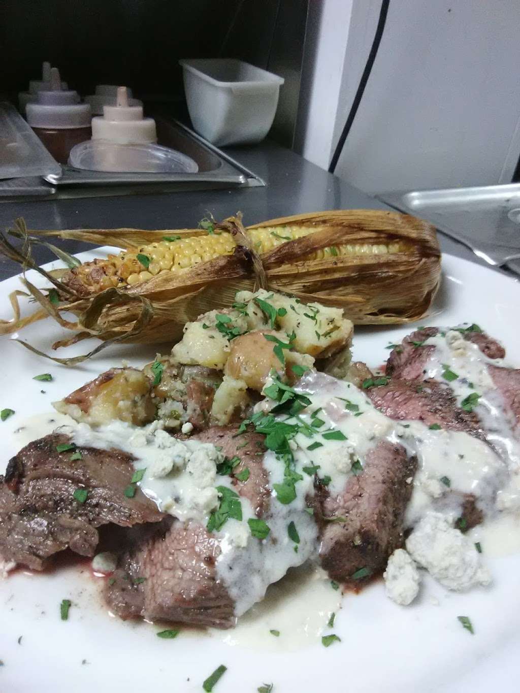 Uncle Charlies Bistro | 834 High St, Chestertown, MD 21620, USA | Phone: (410) 778-3663