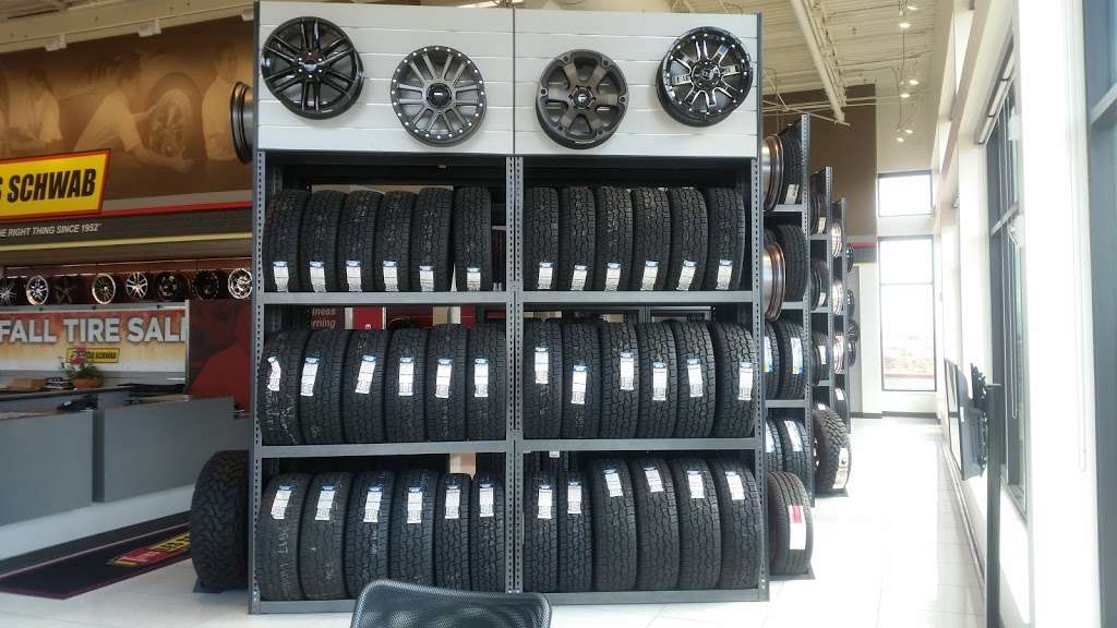 Les Schwab Tire Center | 13374 Main St, Hesperia, CA 92345, USA | Phone: (442) 267-9119