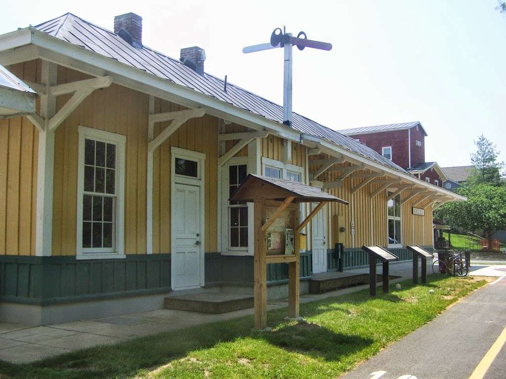 Town of Purcellville Train Sta | 200 N 21st St, Purcellville, VA 20132 | Phone: (540) 338-1451