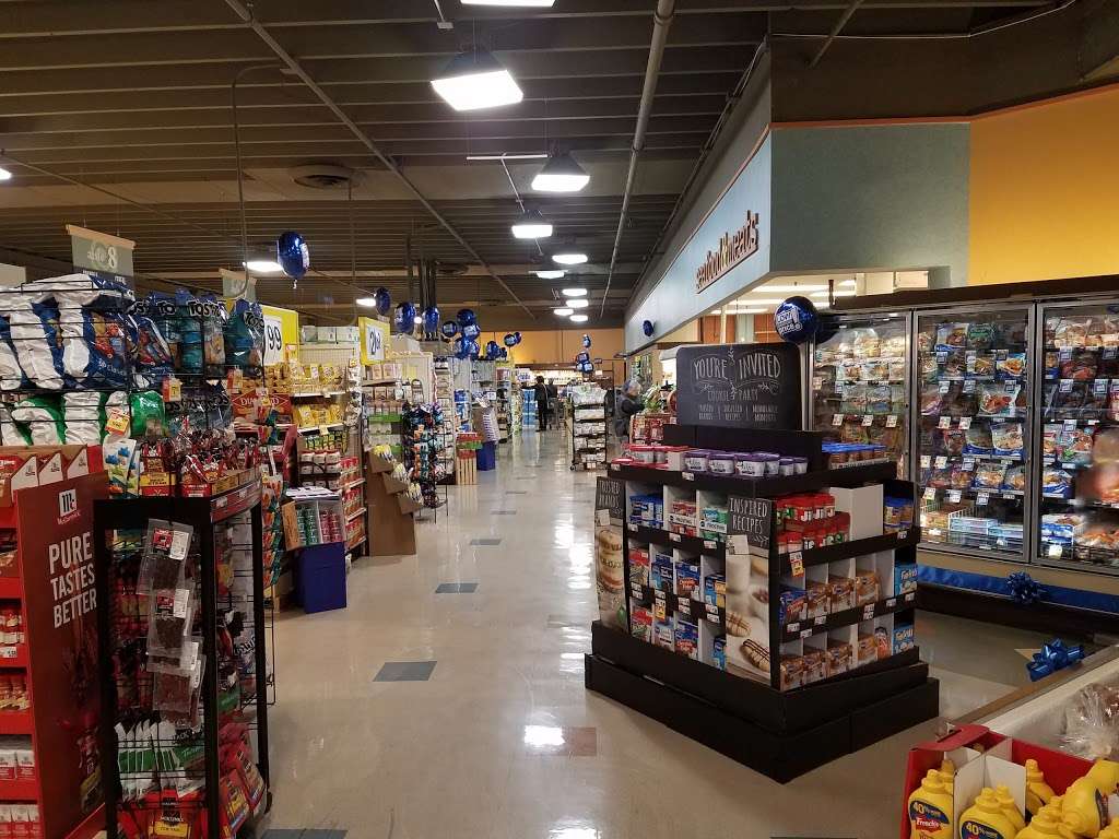 GIANT Food Stores | 225 Lancaster Ave, Malvern, PA 19355 | Phone: (610) 296-5551