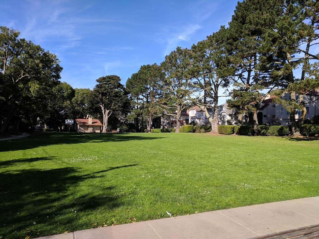 Saint Francis Wood Park | 101 Santa Clara Ave, San Francisco, CA 94127, USA