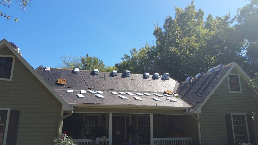 Guyton Roofing | 675 Harding Pl j10, Nashville, TN 37211, USA | Phone: (615) 484-7523