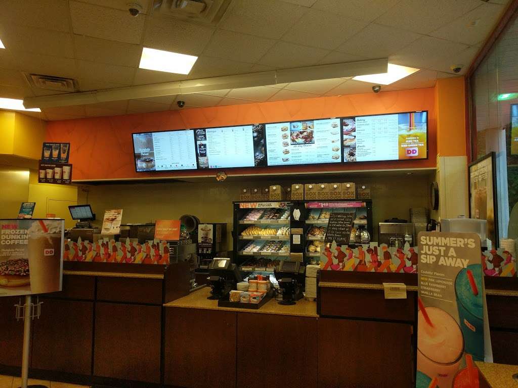 Dunkin Donuts | 2715 US-1, North Brunswick Township, NJ 08902, USA | Phone: (732) 297-9400