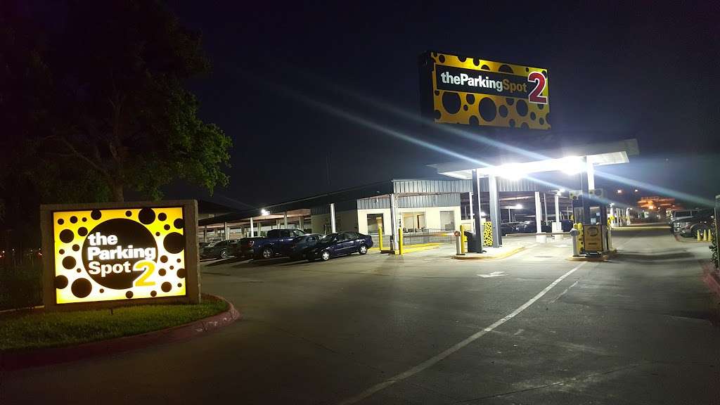 The Parking Spot Premium - (DFW Airport) | 5100 W John Carpenter Fwy, Irving, TX 75063, USA | Phone: (972) 929-7275