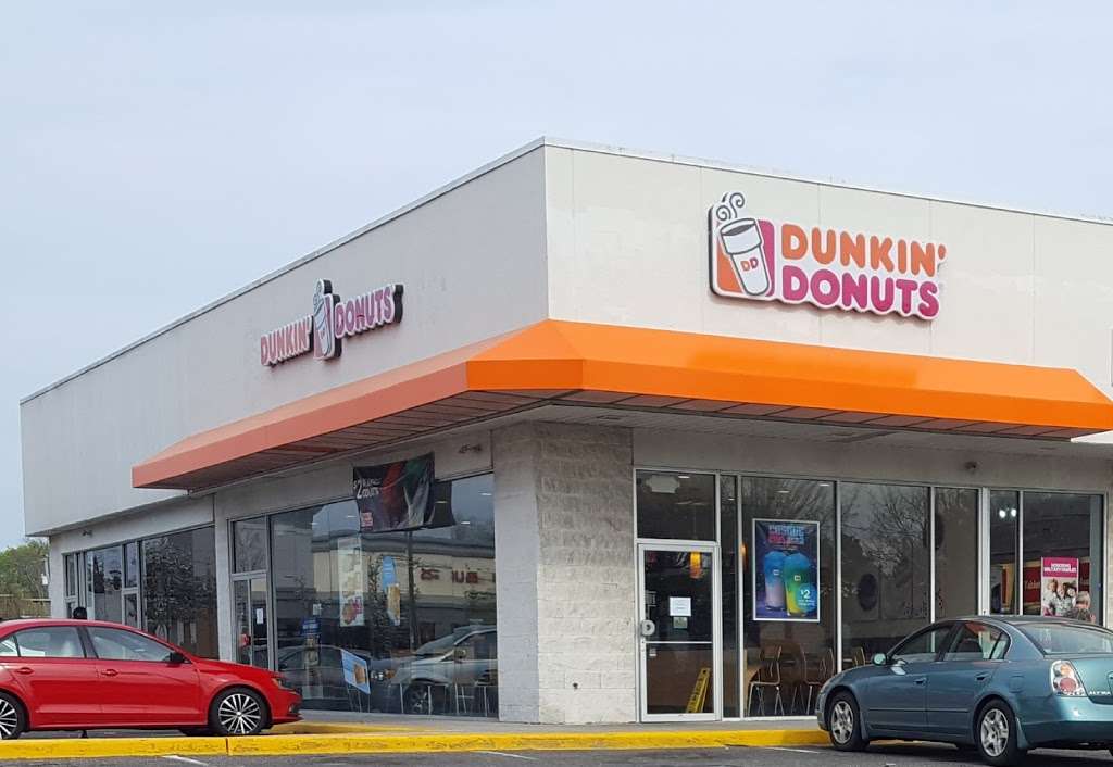 Dunkin Donuts | 1000 Carmans Rd, Massapequa, NY 11758 | Phone: (516) 795-1805