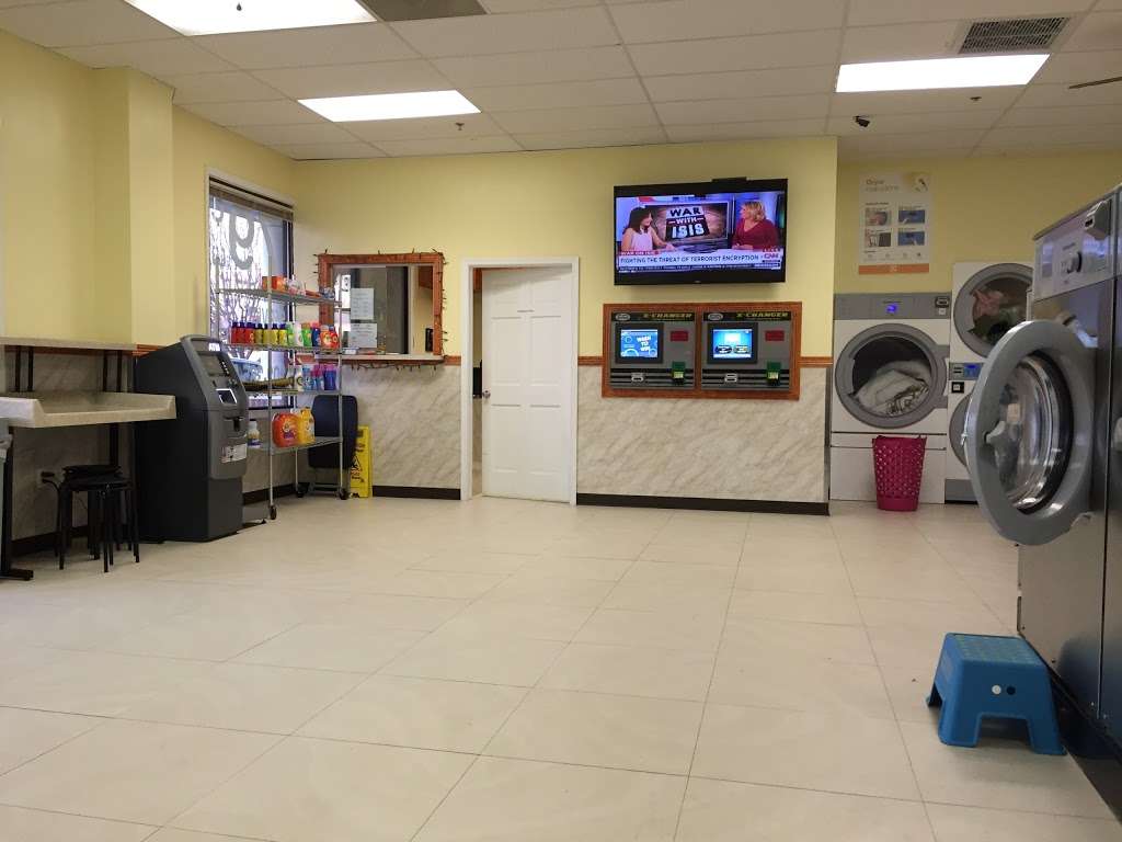 Sparklean Laundromat | 1126 Pulaski Hwy, Bear, DE 19701, USA | Phone: (302) 365-6665