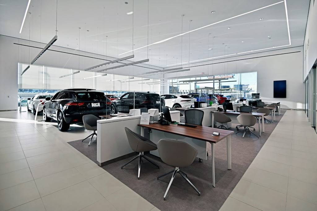 Land Rover Dallas | 11400 N Central Expy, Dallas, TX 75243, USA | Phone: (214) 691-4294