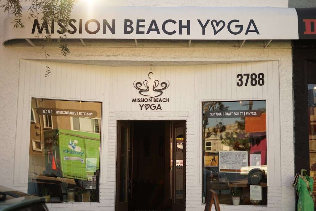 Mission Beach Yoga - Pacific Beach - San Diego | 3788 Mission Blvd, San Diego, CA 92109, USA | Phone: (858) 732-0099