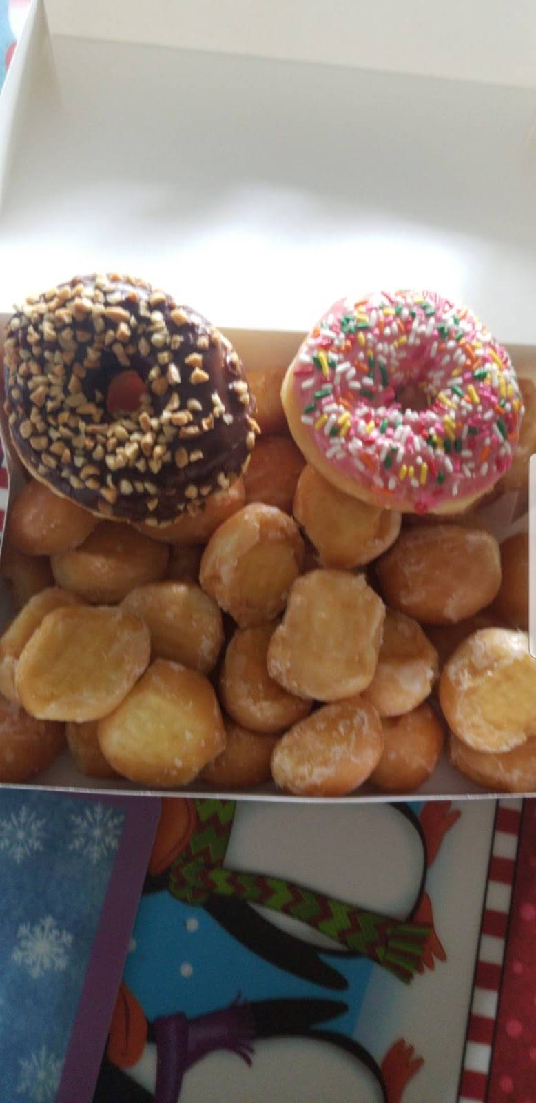 Donut Town | 8686 Ferguson Rd, Dallas, TX 75228, USA | Phone: (214) 579-9077