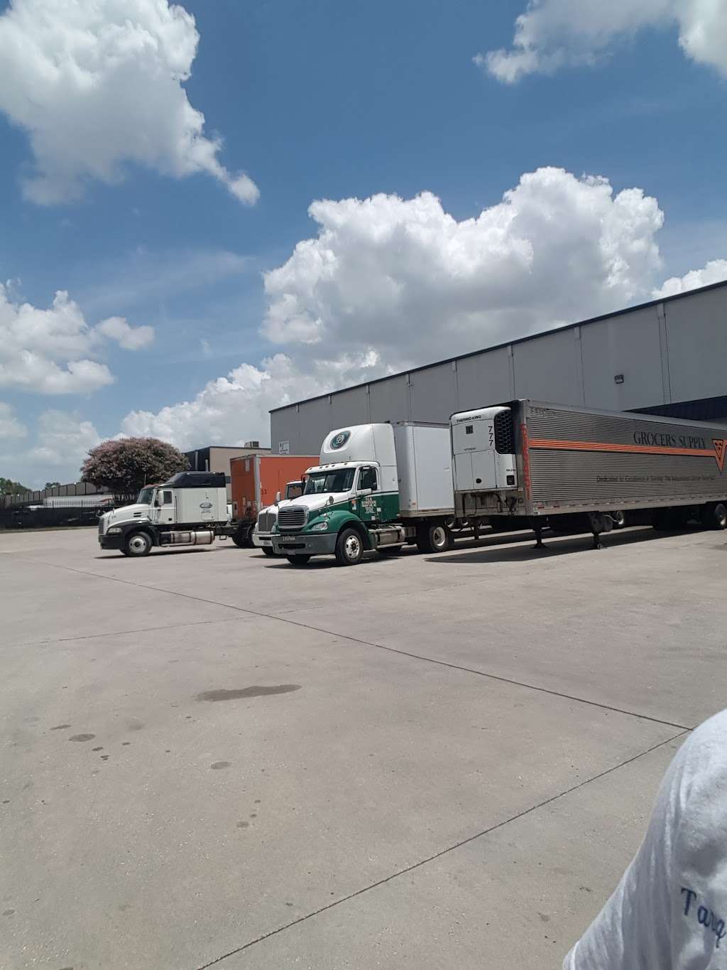AJ Logistics | 9040 Railwood Dr #100, Houston, TX 77078, USA | Phone: (346) 800-3505