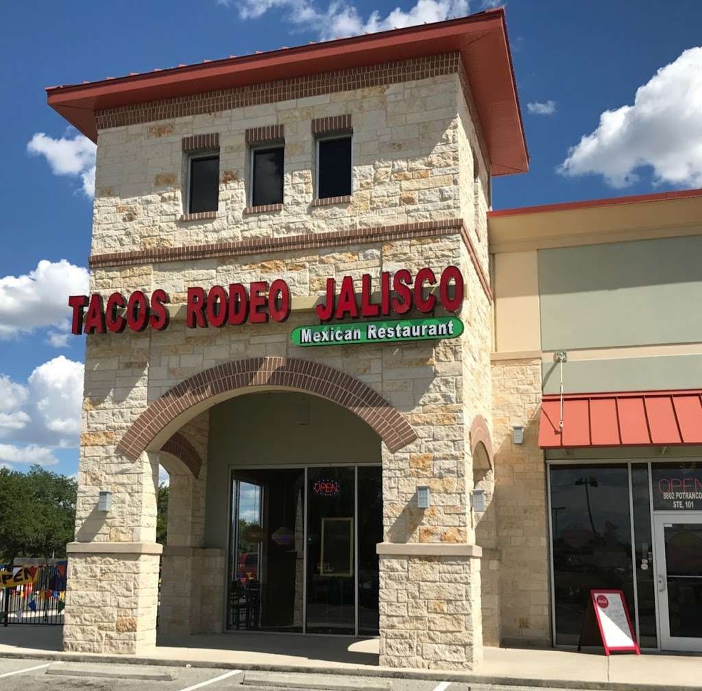 Tacos El Rodeo De Jalisco | 8802 Potranco Rd Suite 101, San Antonio, TX 78251, USA | Phone: (210) 462-7808