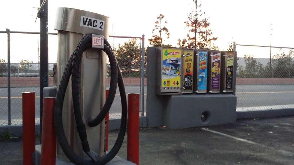 Dollar Car Wash | 15030 Alondra Blvd, La Mirada, CA 90638, USA