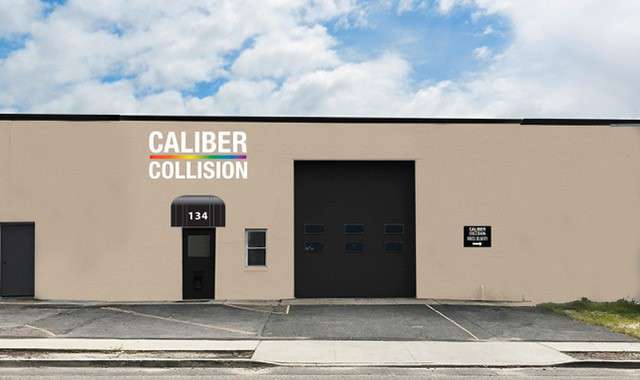 Caliber Collision | 134 Railroad St, Huntington Station, NY 11746, USA | Phone: (631) 351-4856