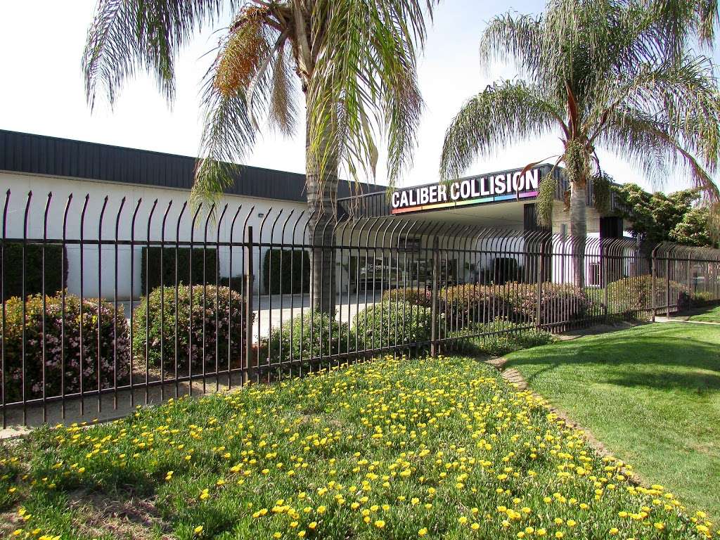 Caliber Collision | 1197 E 3rd St, San Bernardino, CA 92410, USA | Phone: (909) 889-2121