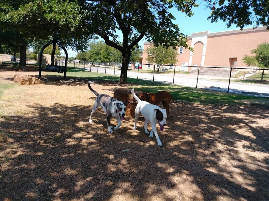 NRH Tipps Canine Hollow Dog Park | 7804 Davis Blvd, North Richland Hills, TX 76182, USA | Phone: (817) 427-6620