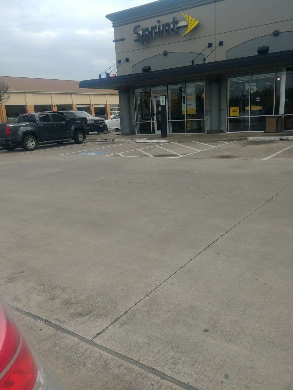 Sprint Store | 13706 East Fwy Ste 408, Houston, TX 77015, USA | Phone: (713) 637-8338