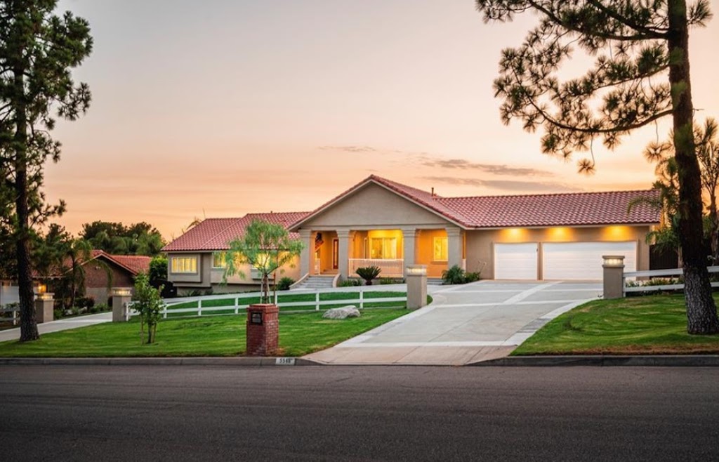 Ariel Suarez Real Estate - Los Angeles | 9529 Lakewood Blvd, Downey, CA 90240, USA | Phone: (562) 774-2299