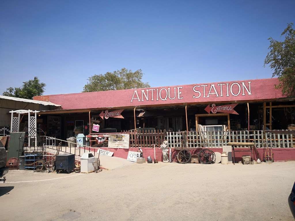 Antique Station | 19176 National Trails Hwy, Oro Grande, CA 92368, USA | Phone: (760) 951-2421