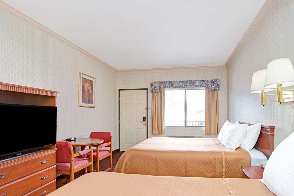 Travelodge by Wyndham Lynwood | 11401 Long Beach Blvd, Lynwood, CA 90262, USA | Phone: (310) 438-5339