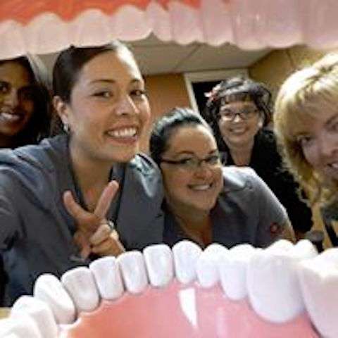 Desert View Dental | 770 E Thunderbird Rd suite b, Phoenix, AZ 85022, USA | Phone: (602) 247-7591