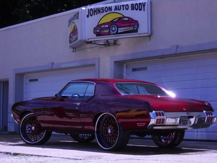 Johnsons Auto Body & Sales | 9001 US-24, Independence, MO 64053, USA | Phone: (816) 252-0558