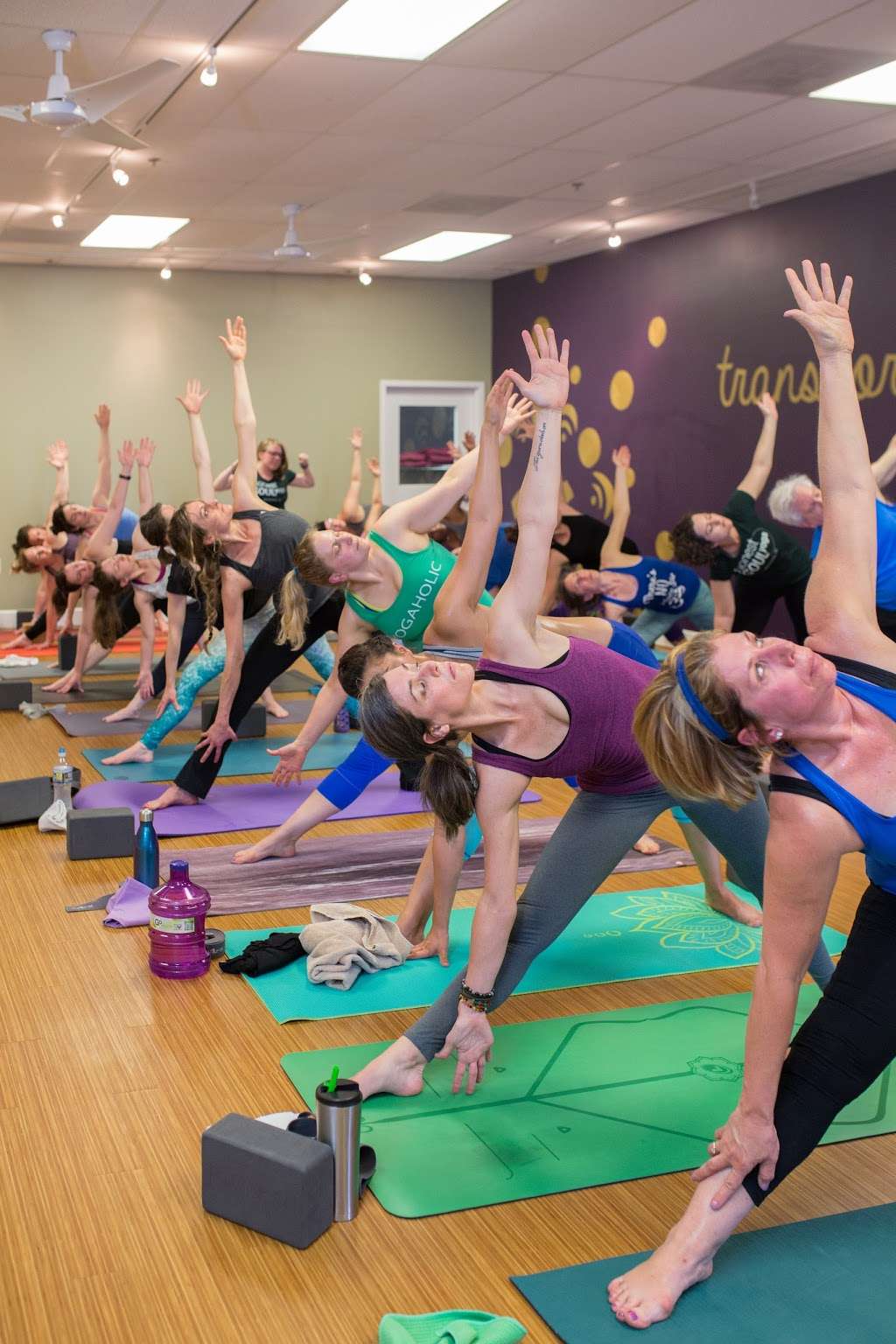 Honest Soul Yoga | 6470 Landsdowne Centre Dr, Alexandria, VA 22315, USA | Phone: (571) 969-6421