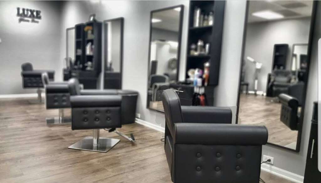 LUXE SALON | 107 E Schaumburg Rd, Schaumburg, IL 60194, USA | Phone: (847) 301-6496