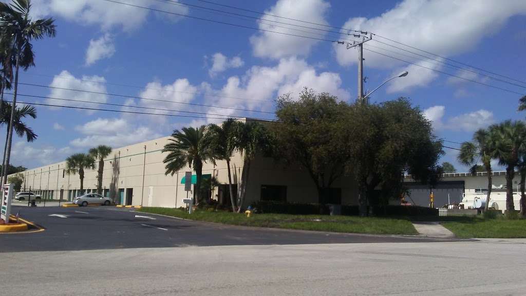 Florida Secure Self Storage | 19701 Sheridan St, Fort Lauderdale, FL 33332, USA | Phone: (954) 252-5000