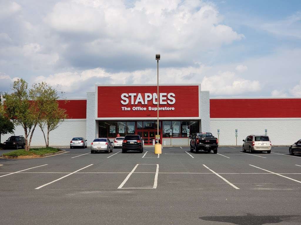 Staples | 2350 Dave Lyle Blvd, Rock Hill, SC 29730, USA | Phone: (803) 980-3388 Staples | 2350 Dave Lyle Blvd, Rock Hill, SC 29730, USA | Phone: (803) 980-3388