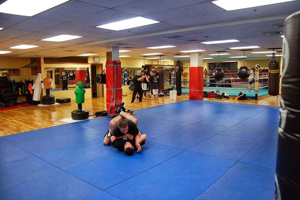 Ultimate Self Defense | 2298 Arthur Kill Rd, Staten Island, NY 10309, USA | Phone: (646) 283-5026