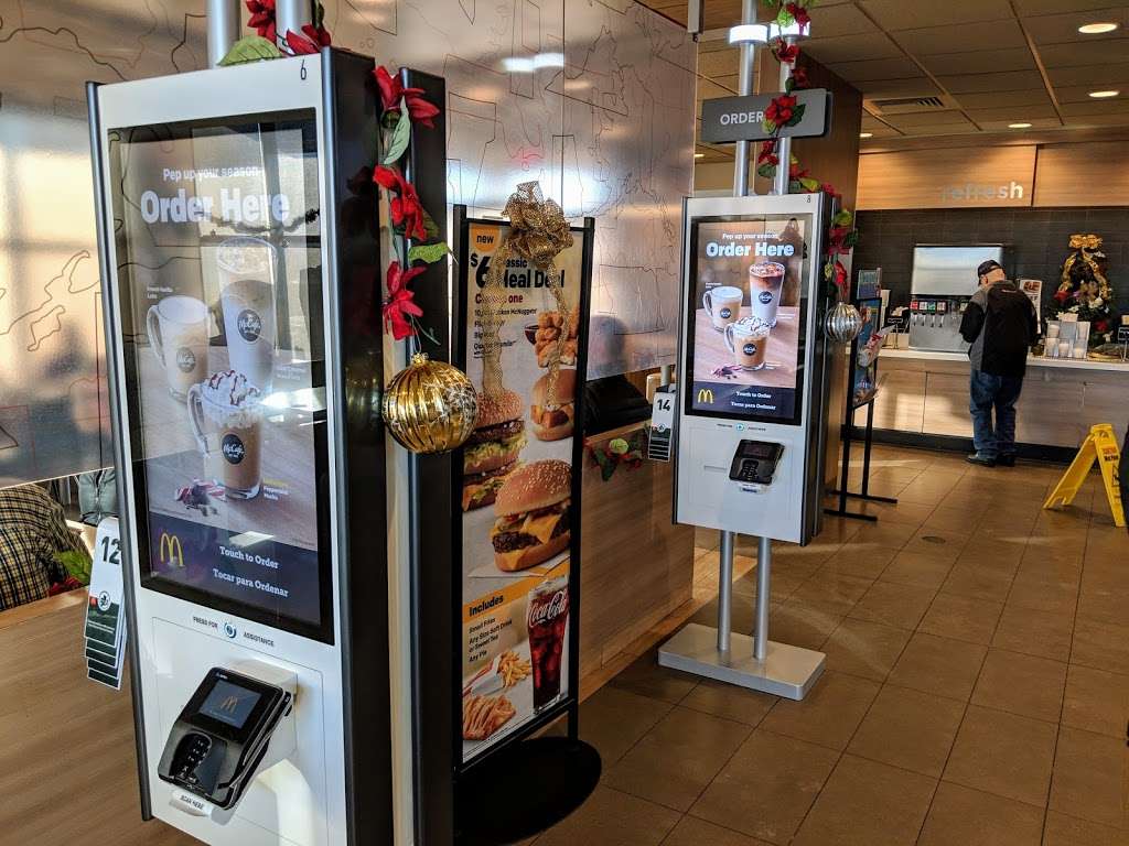 McDonalds | 17650 Village Center Dr, Noblesville, IN 46062 | Phone: (317) 896-1081