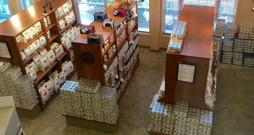 Oakhurst Veterinary Hospital | 225 Monmouth Rd, Oakhurst, NJ 07755, USA | Phone: (732) 531-1212