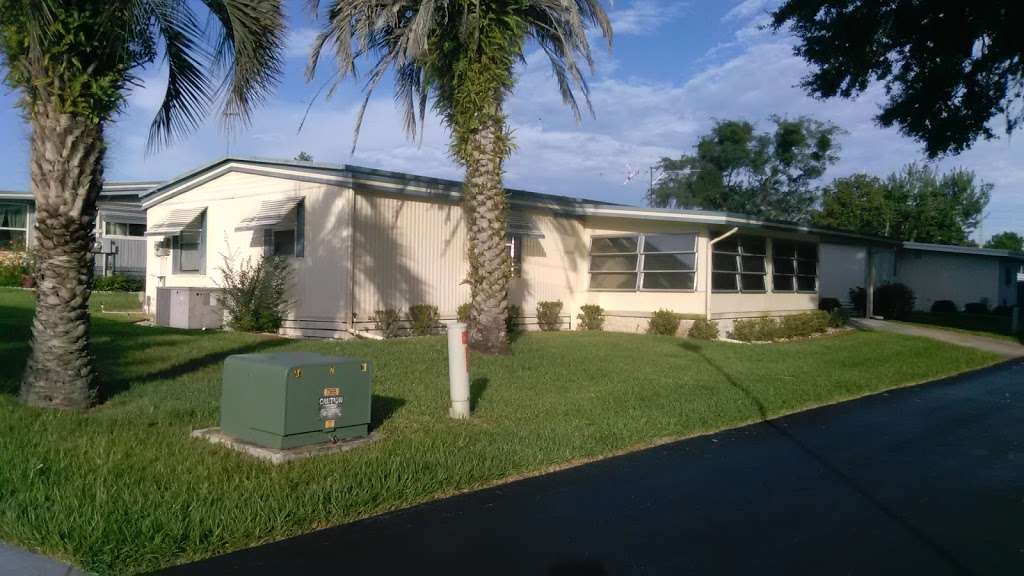 Harbor Oaks Homeowners Co-Op | 11 Harbor Oaks Dr, Fruitland Park, FL 34731, USA | Phone: (352) 787-1908