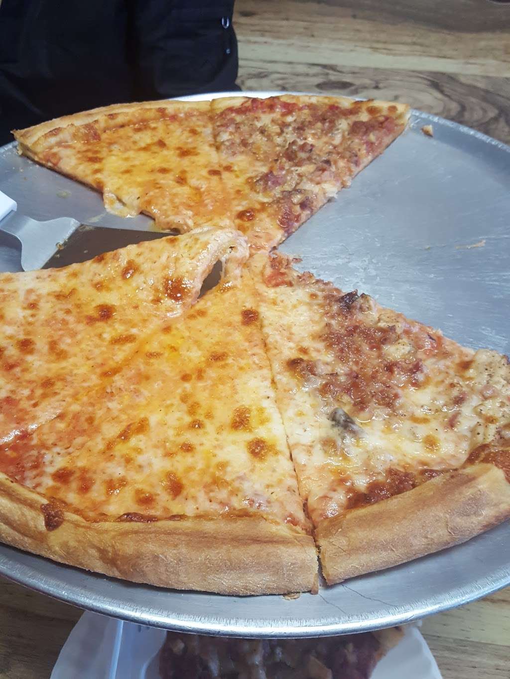 Rockys New York Pizza | 907 S Potomac St, Hagerstown, MD 21740, USA | Phone: (301) 791-6810