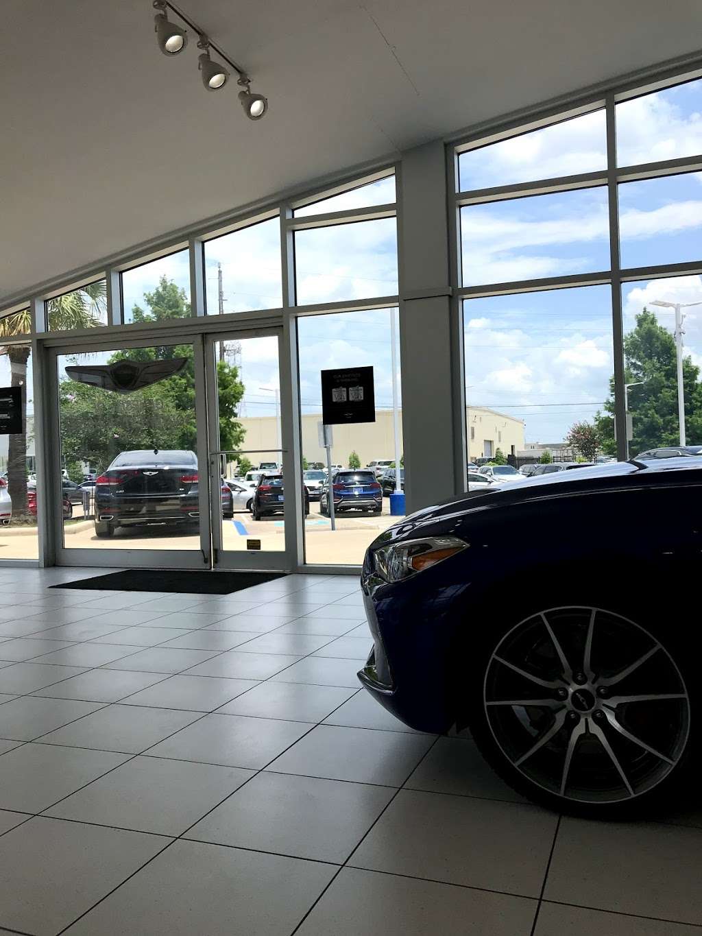 Sterling McCall Hyundai | 10505 Southwest Fwy, Houston, TX 77074, USA | Phone: (713) 981-4400