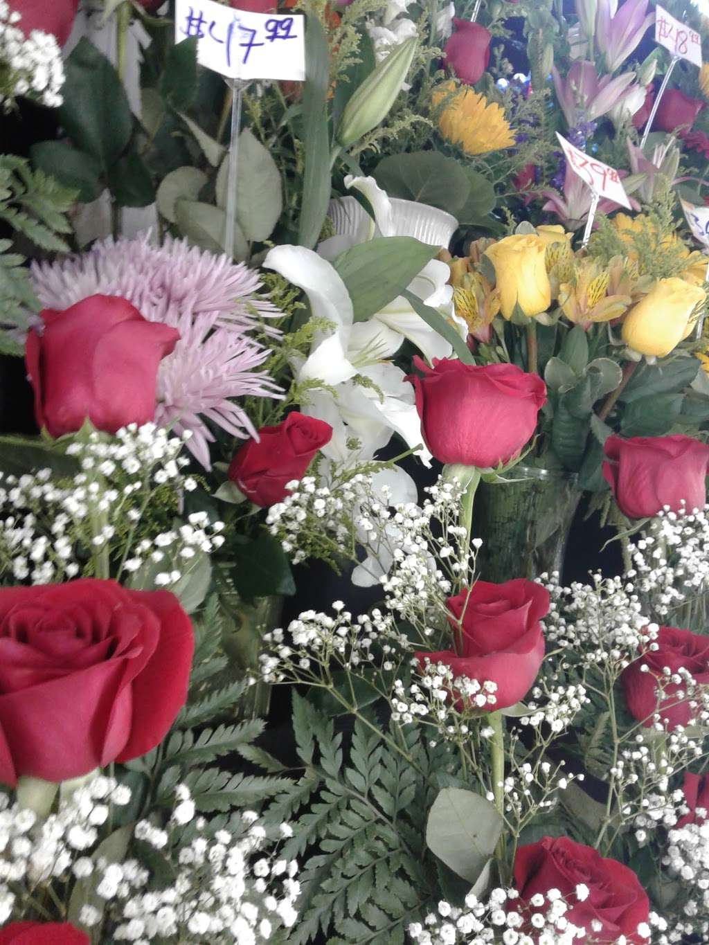 Guadalupana Florist | 13103 1/2 Lakewood Blvd, Downey, CA 90242, USA | Phone: (562) 861-0200