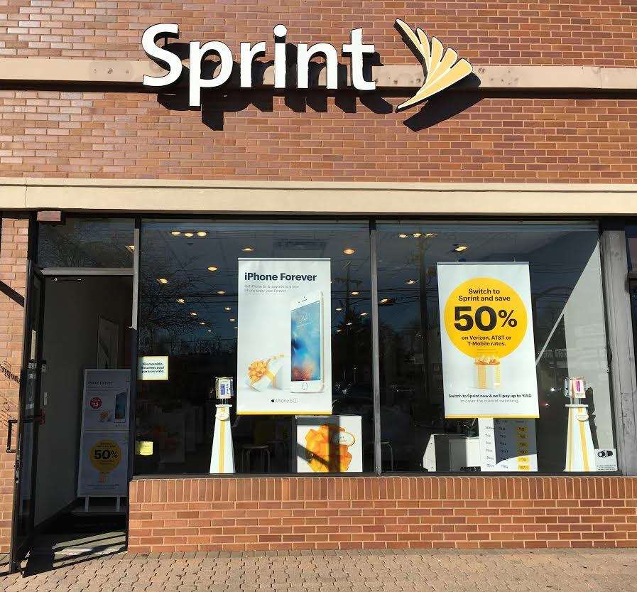 Sprint Store | 2013 Merrick Rd, Merrick, NY 11566, USA | Phone: (516) 546-0075