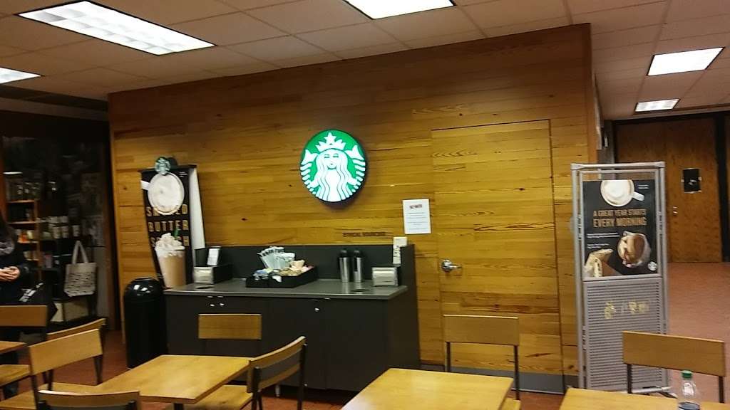 Starbucks | 9, 720 Northern Blvd, Greenvale, NY 11548, USA | Phone: (516) 299-3668