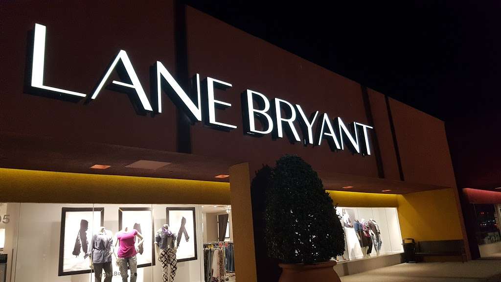 Lane Bryant | 2795 El Camino Real, Tustin, CA 92782 | Phone: (657) 205-3003