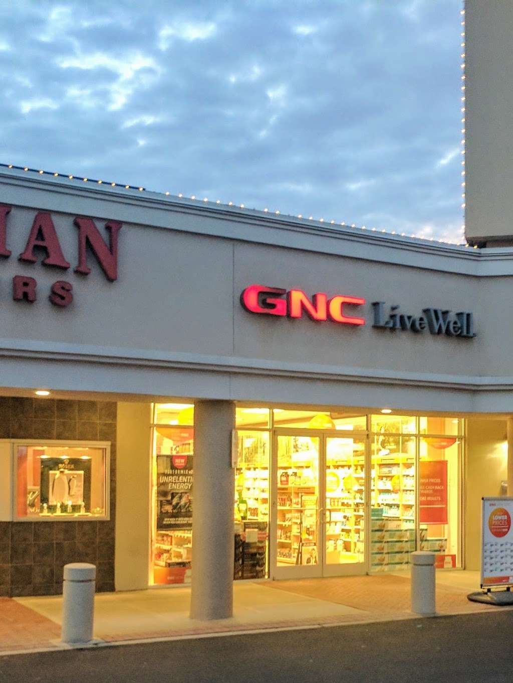 GNC | 339 US-206 #13, Bridgewater, NJ 08807 | Phone: (908) 526-3128