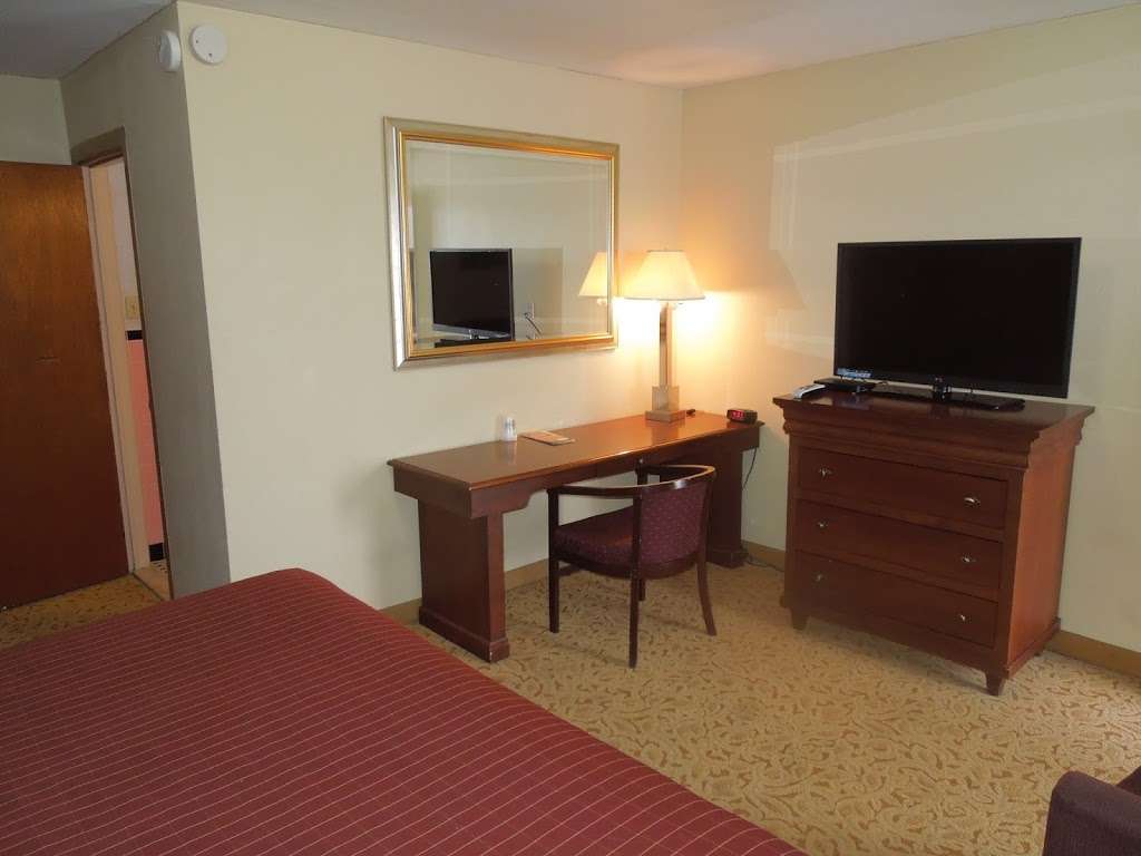 Slumberland Motel Mount Holly | 2525 US-206, Mt Holly, NJ 08060, USA | Phone: (609) 267-5956