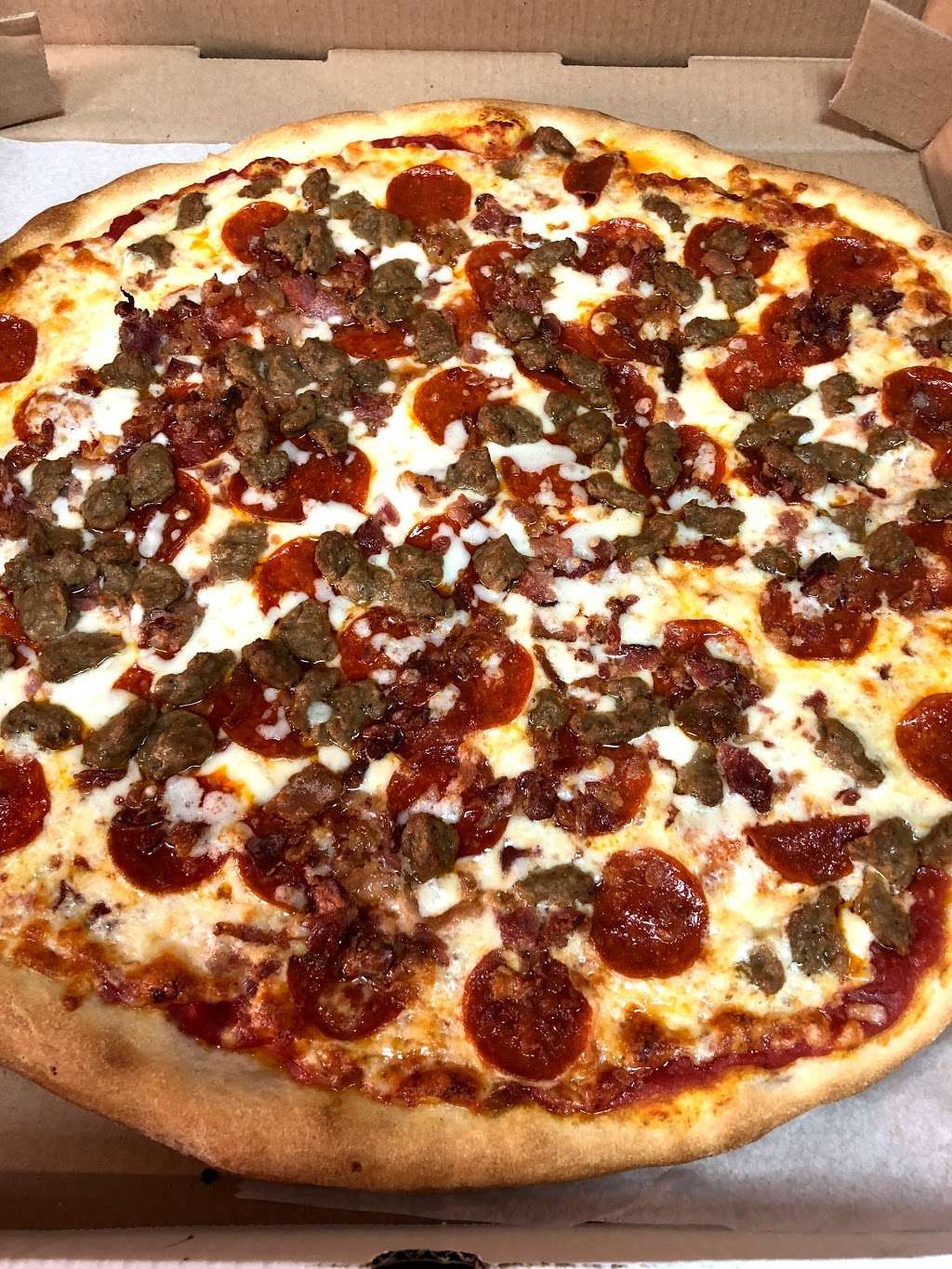 Montgomery Pizza | 820 Upper State Rd, North Wales, PA 19454, USA | Phone: (215) 361-6161