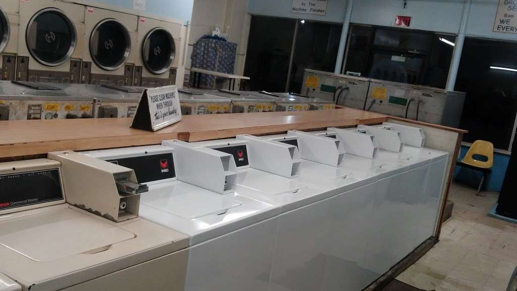 Tempra Laundromat | 1020 119th St, Whiting, IN 46394 | Phone: (219) 473-0979