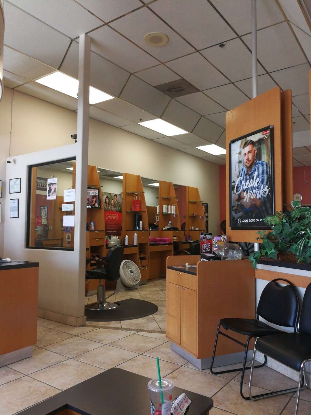 Fantastic Sams Cut & Color | 407 W Imperial Hwy, Brea, CA 92821, USA | Phone: (714) 671-9360