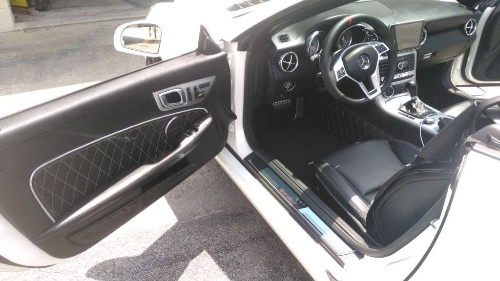 Jacks Auto Upholstery | 81 E Geneva St, Ocoee, FL 34761 | Phone: (407) 877-9233