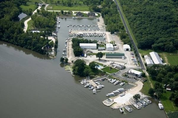 Harborside Marina | 27425 Will Rd, Wilmington, IL 60481, USA | Phone: (815) 476-4400