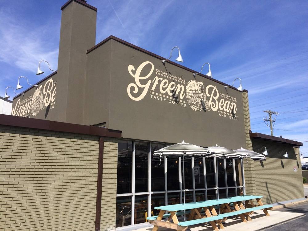 Joe Van Gogh at the Green Bean Restaurant | 2204 Golden Gate Dr, Greensboro, NC 27405, USA | Phone: (336) 373-5903