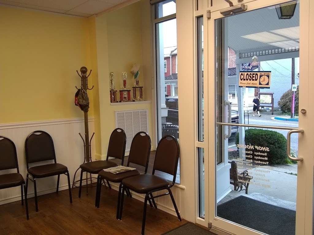 Petes Barber Shop | 29 N Main St, Boonsboro, MD 21713, USA | Phone: (301) 432-6834
