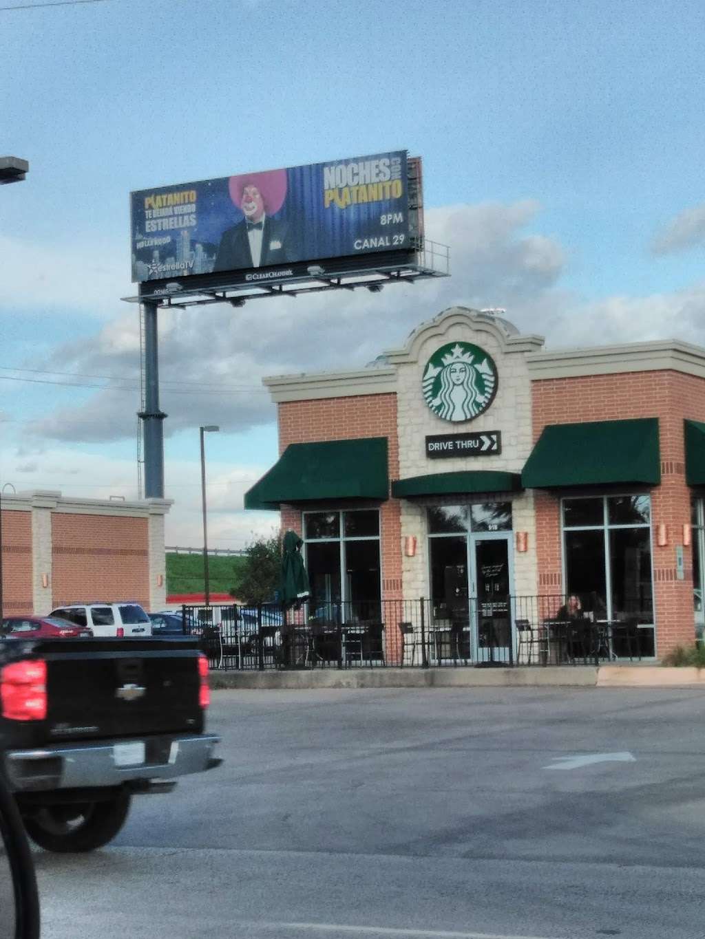 Starbuvks English Grand Prarie | Starbucks, 918 N Belt Line Rd, Grand Prairie, TX 75050, USA