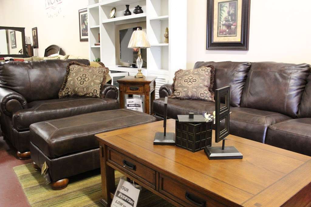 Nicks Furniture | 760 Heartland Dr, Sugar Grove, IL 60554, USA | Phone: (630) 466-5222